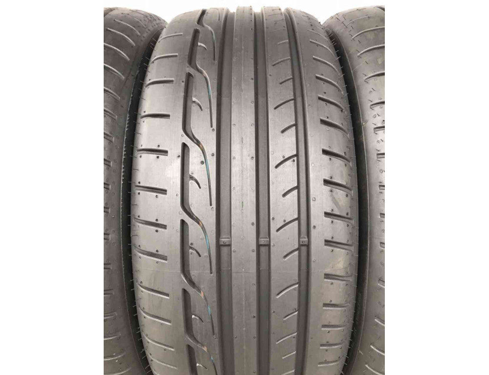 225/45 R19 DUNLOP SPORT MAXX RT 8mm