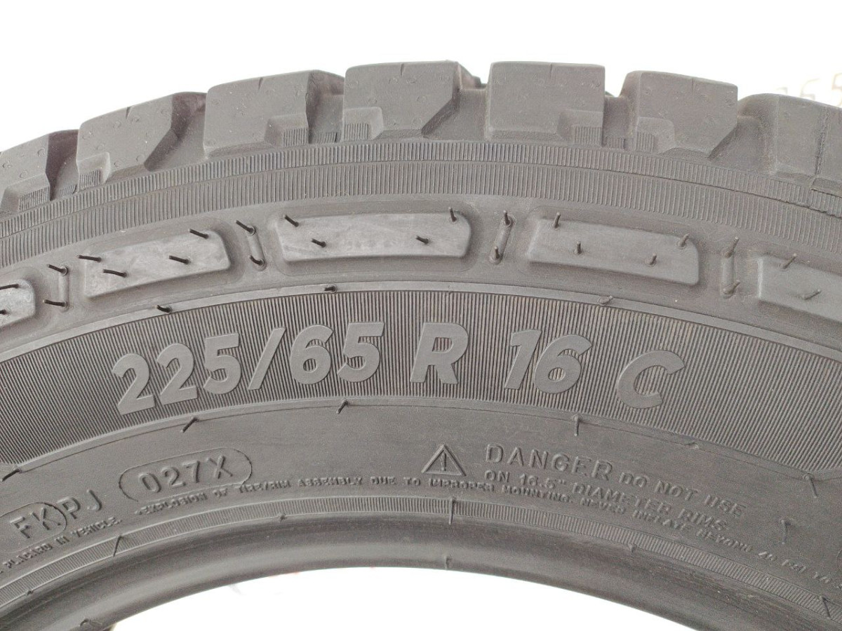 225/65 R16C MICHELIN AGILIS CROSSCLIMATE 7mm