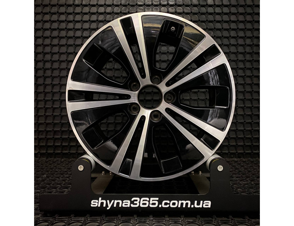 ДИСКИ БУ MERCEDES A2134015100 R17 7.5J PCD 5X112 ET40 DIA66.6 BKF