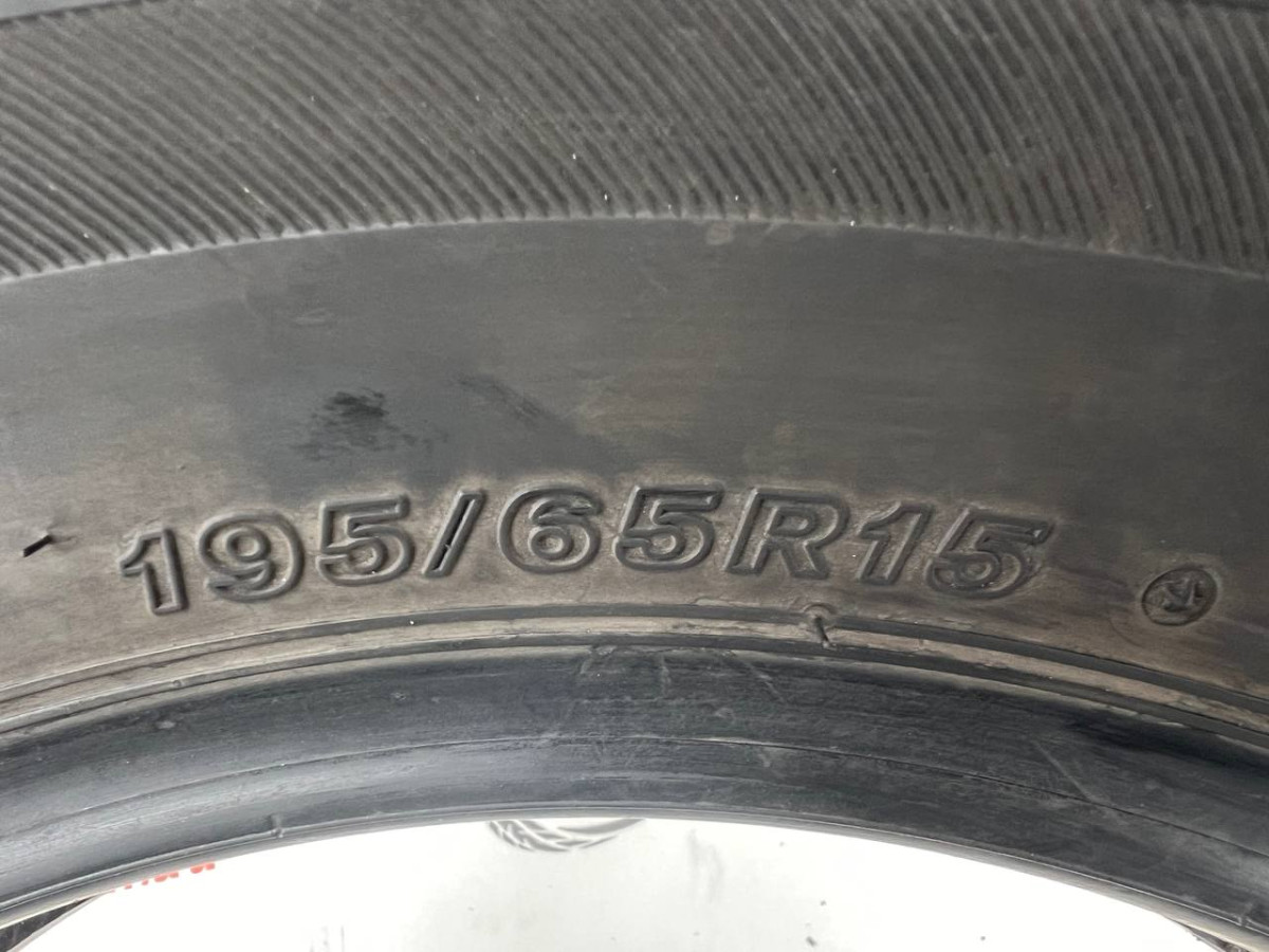 195/65 R15 BRIDGESTONE BLIZZAK VRX2 7mm