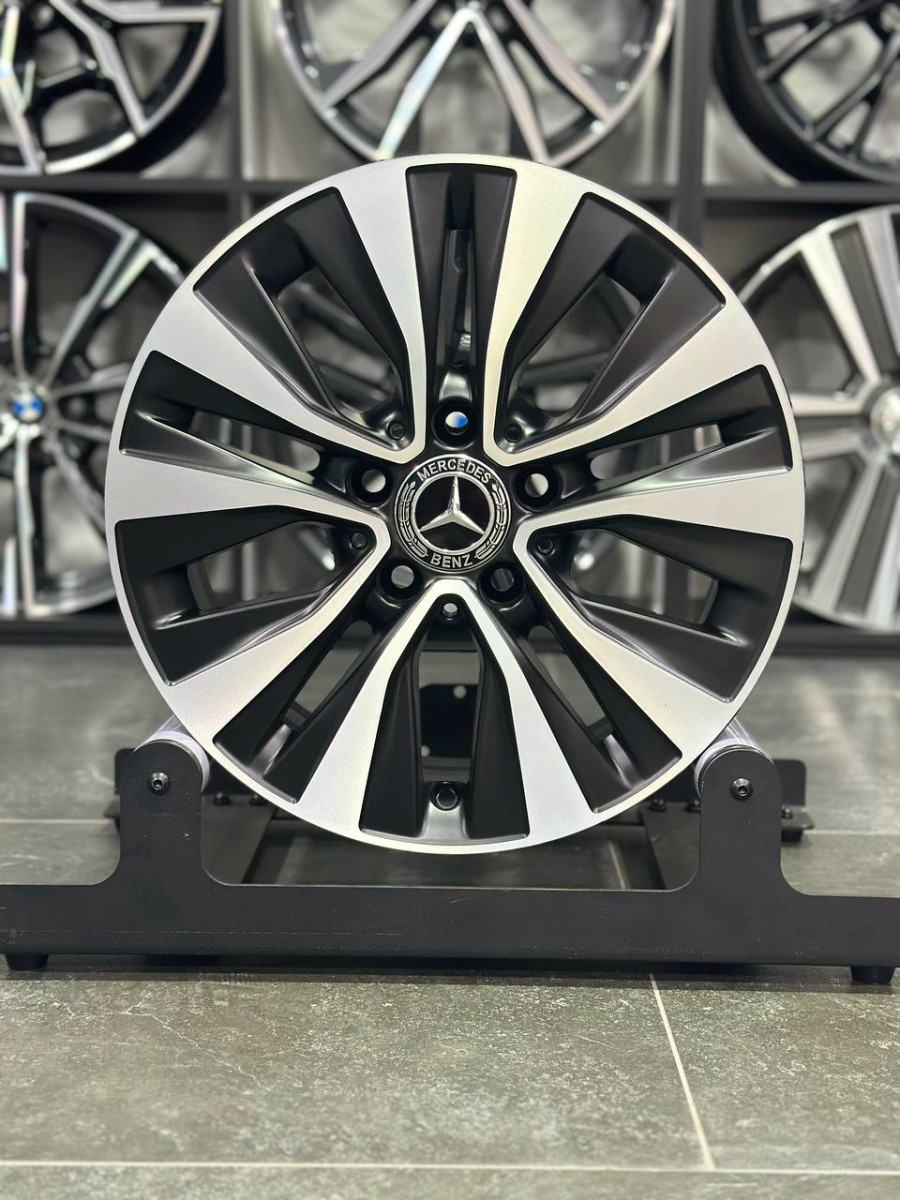 ДИСКИ ДЕМО MERCEDES A1774010000 R16 6.5J PCD 5X112 ET44 DIA66.6 SBMF