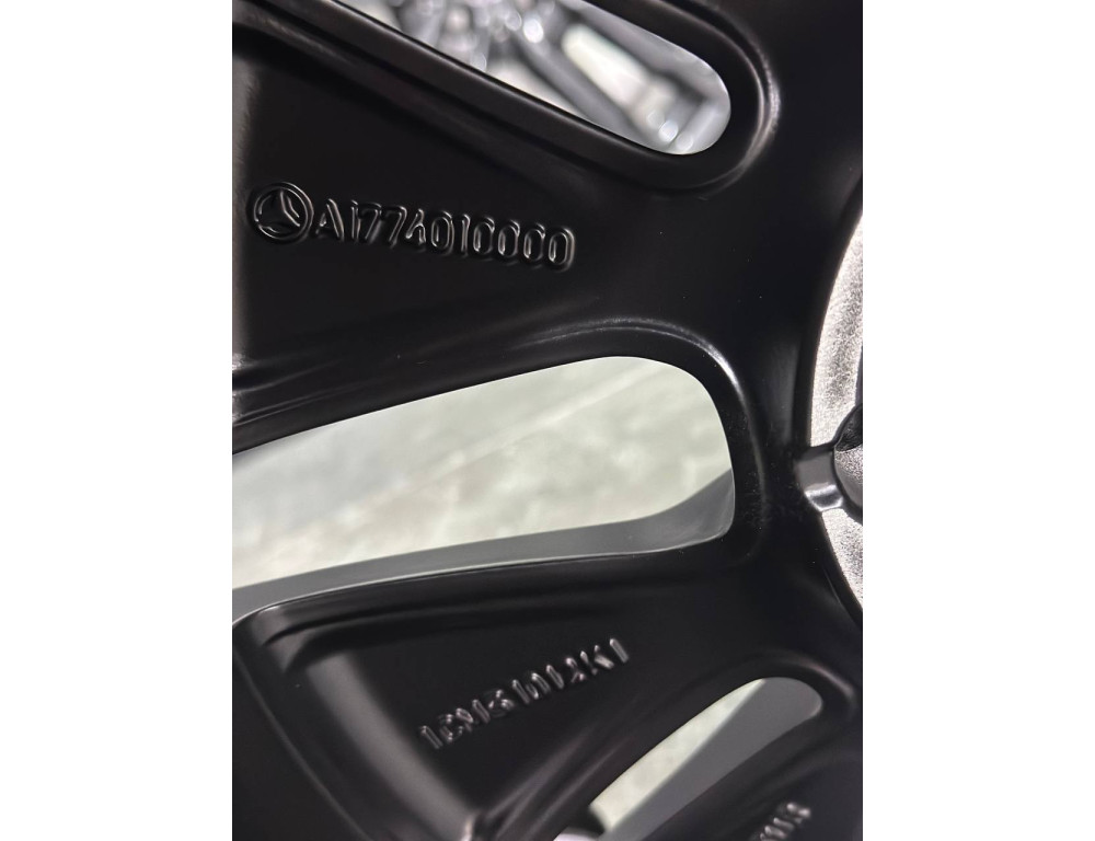 ДИСКИ ДЕМО MERCEDES A1774010000 R16 6.5J PCD 5X112 ET44 DIA66.6 SBMF