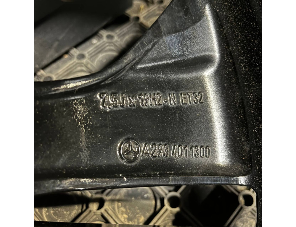 ДИСКИ БУ MERCEDES A2934011300 R19 7.5J PCD 5X112 ET32 DIA66.6 BBGT