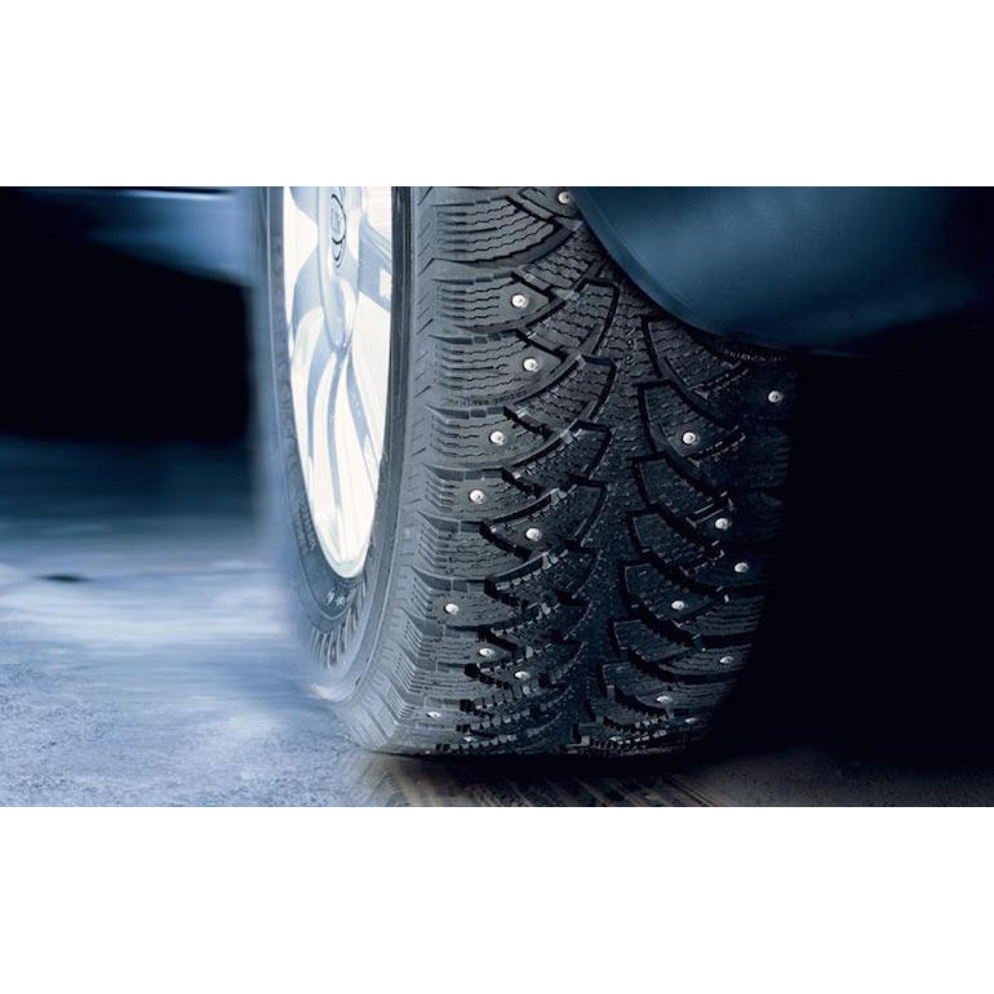 Купить шипованную резину. Преимущества и недостатки.
