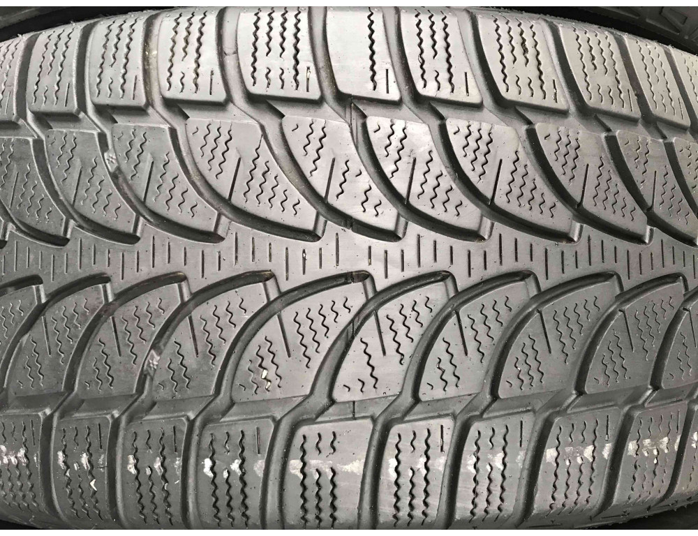 225/65 R17 BRIDGESTONE BLIZZAK LM-80 EVO 6mm