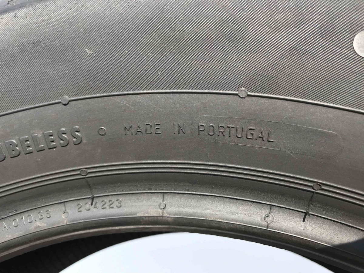 215/60 R16 CONTINENTAL CONTIWINTERCONTACT TS830P CONTISEAL 5mm