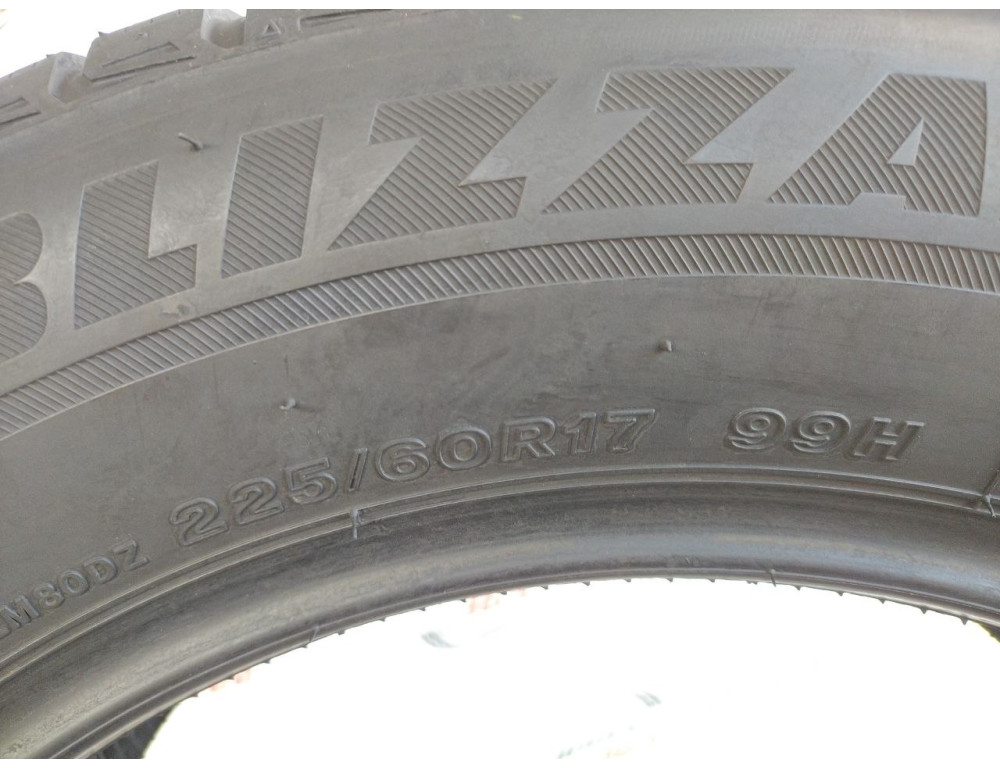 225/60 R17 BRIDGESTONE BLIZZAK LM-80 EVO 5mm