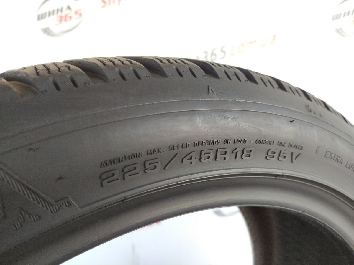 225/45 R18 DUNLOP WINTER SPORT 5 7mm