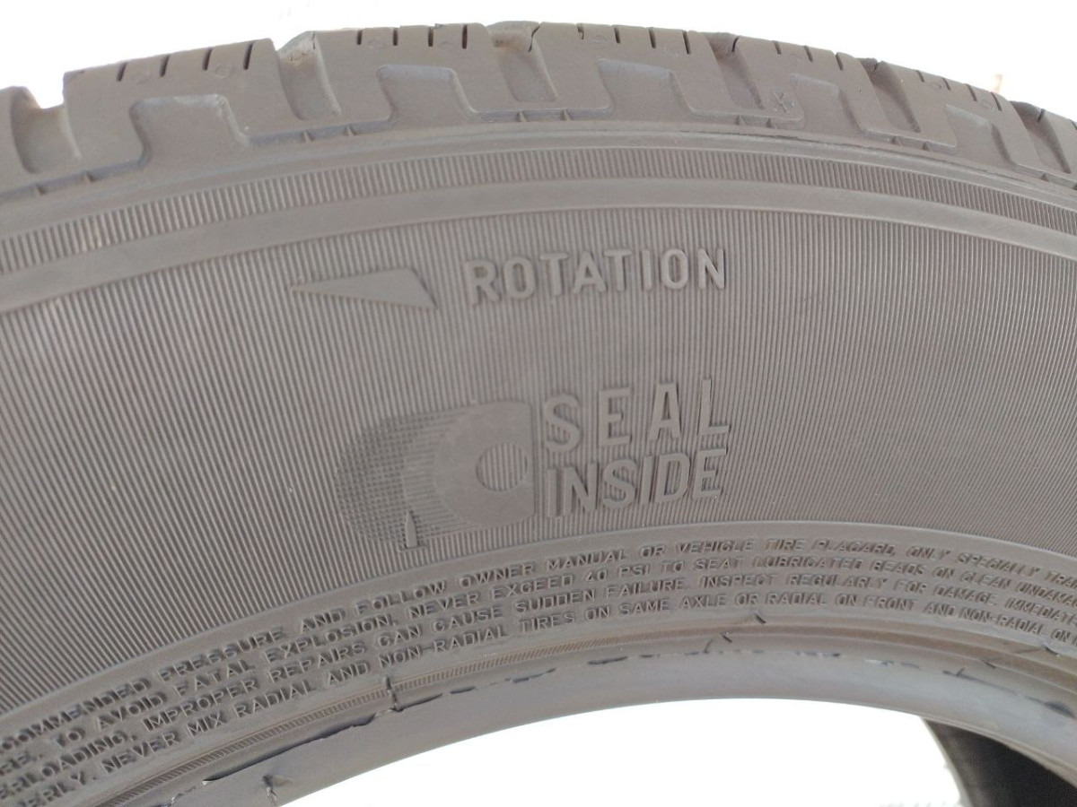 215/65 R17 PIRELLI SCORPION WINTER SEAL INSIDE 5mm