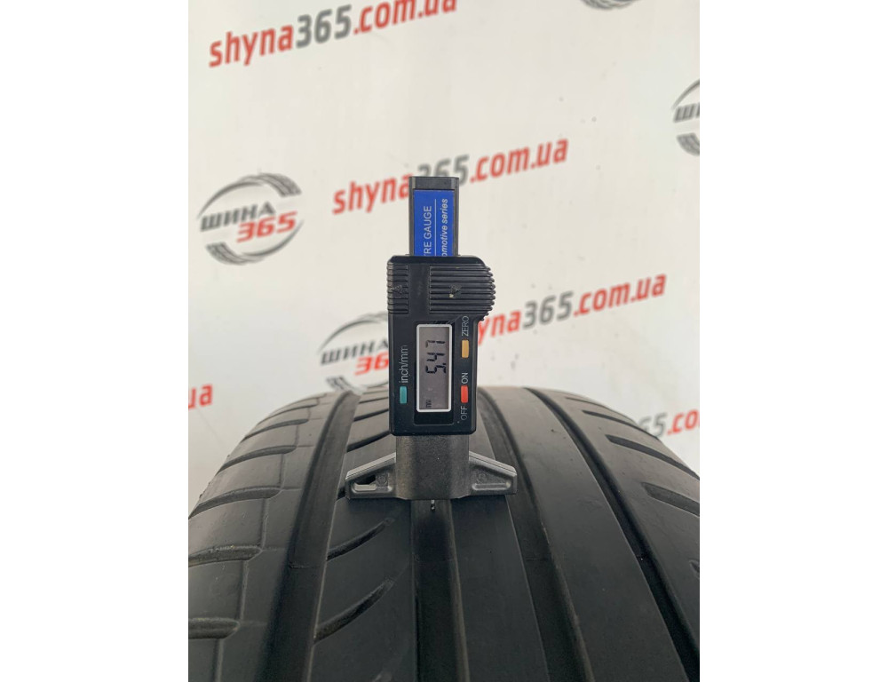 235/55 R17 DUNLOP SP SPORT MAXX TT 5mm