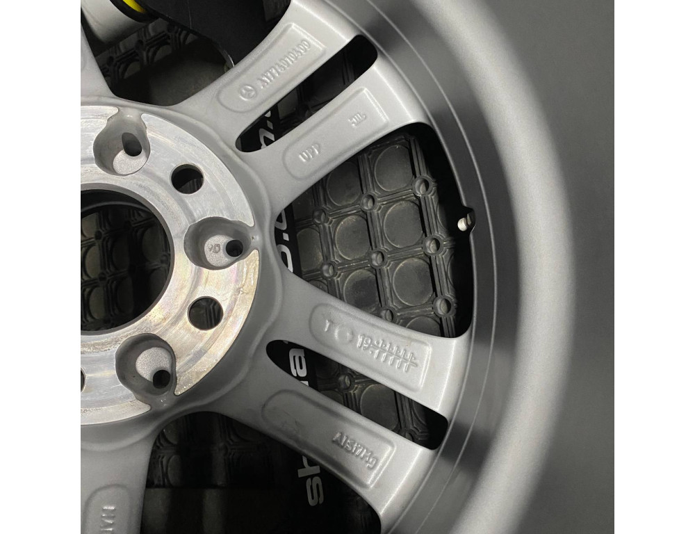 ДИСКИ БУ MERCEDES A1774010400 R17 6.5J PCD 5X112 ET44 DIA66.6 G