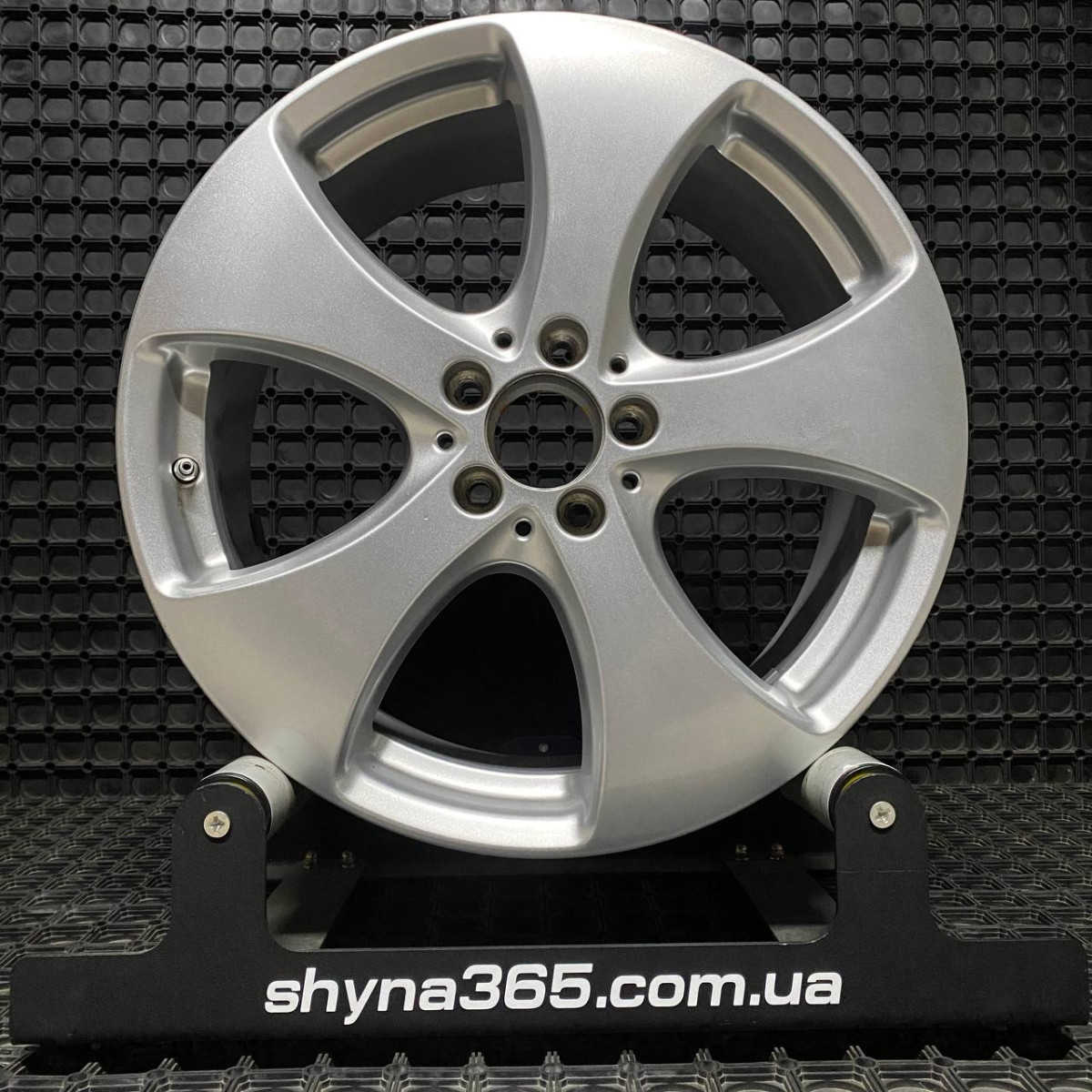 ДИСКИ БУ MERCEDES A1664013000 R19 8.5J PCD 5X112 ET62 DIA66.6 S