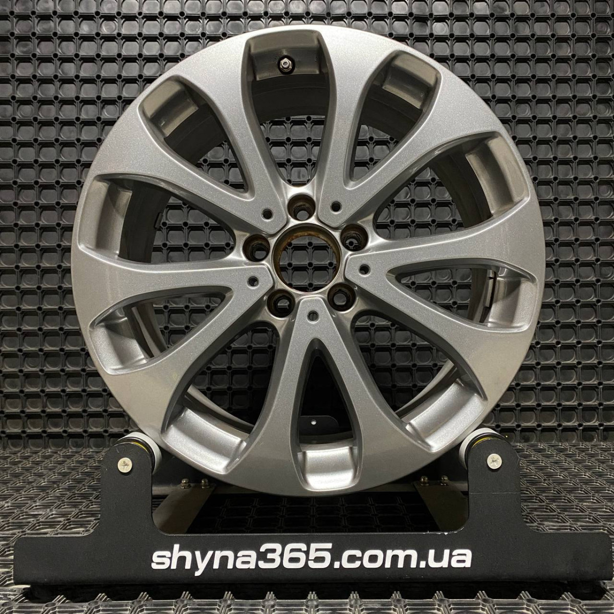 ДИСКИ БУ MERCEDES A2534011500 R18 8J PCD 5X112 ET38 DIA66.6 G