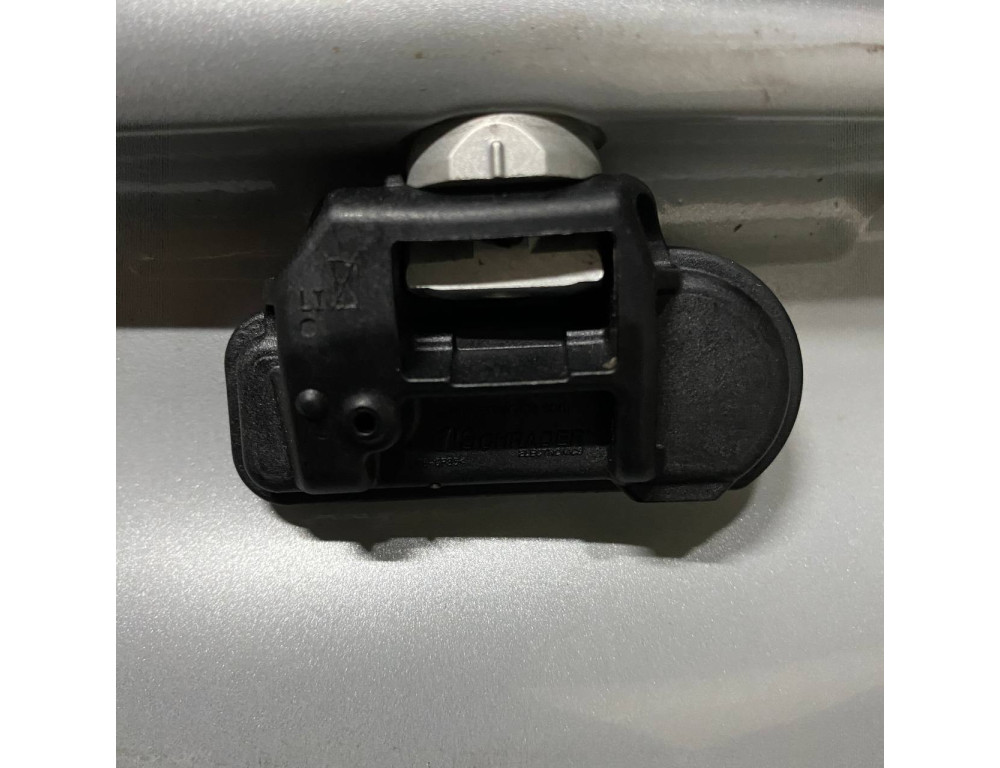 ДИСКИ БУ MERCEDES A2464010102 R17 6.5J PCD 5X112 ET49 DIA66.6 S