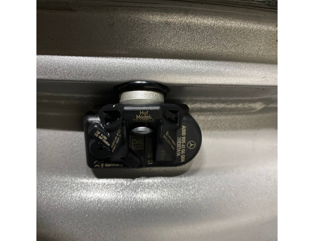 ДИСКИ БУ MERCEDES A1774010300 R17 6.5J PCD 5X112 ET44 DIA66.6 S