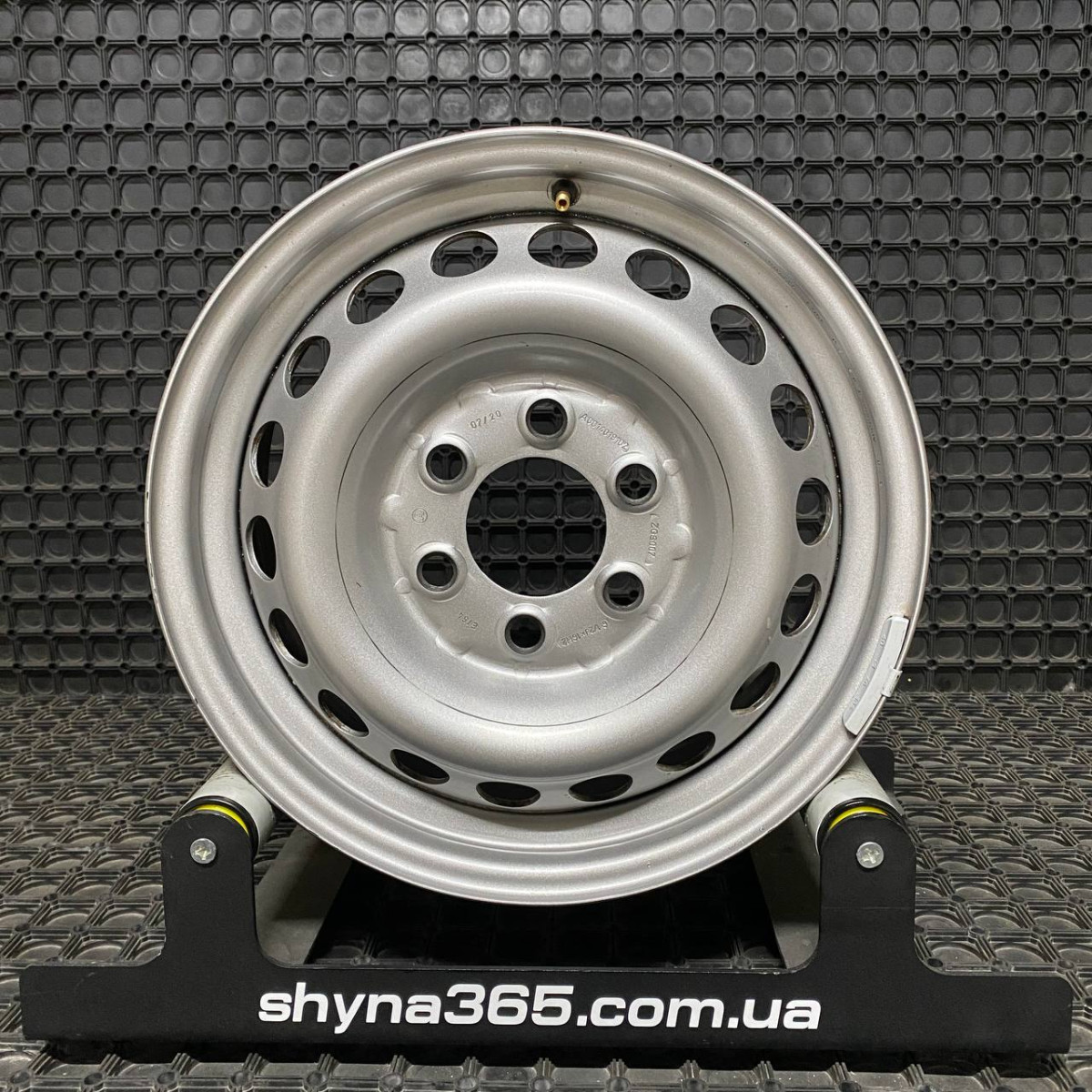 ДИСКИ СТАЛЕВІ БУ MERCEDES A0014019102 R16 6.5J PCD 6X130 ET54 DIA84.1 S
