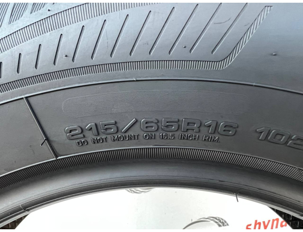 215/65 R16 GOODYEAR VECTOR 4 SEASONS GEN-3 7mm