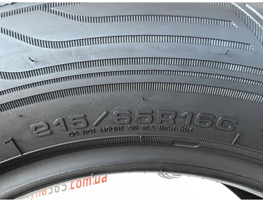 215/65 R16C GOODYEAR VECTOR 4 SEASONS CARGO 8mm