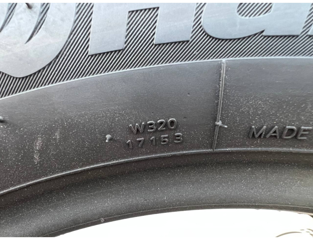 205/55 R17 HANKOOK WINTER I CEPT EVO2 W320 5mm