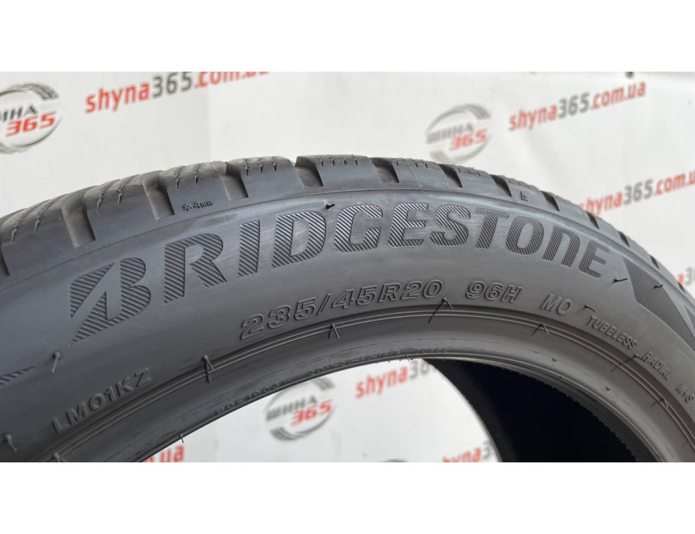 235/45 R20 BRIDGESTONE BLIZZAK LM001 5mm