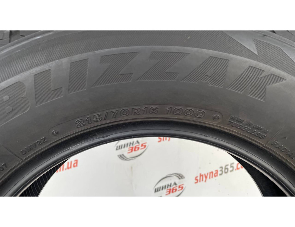215/70 R16 BRIDGESTONE BLIZZAK DM-V2 7mm