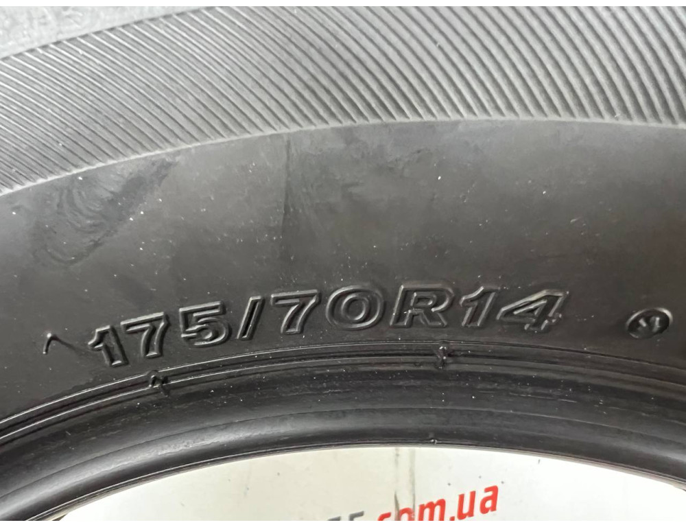 175/70 R14 BRIDGESTONE BLIZZAK VRX2 8mm