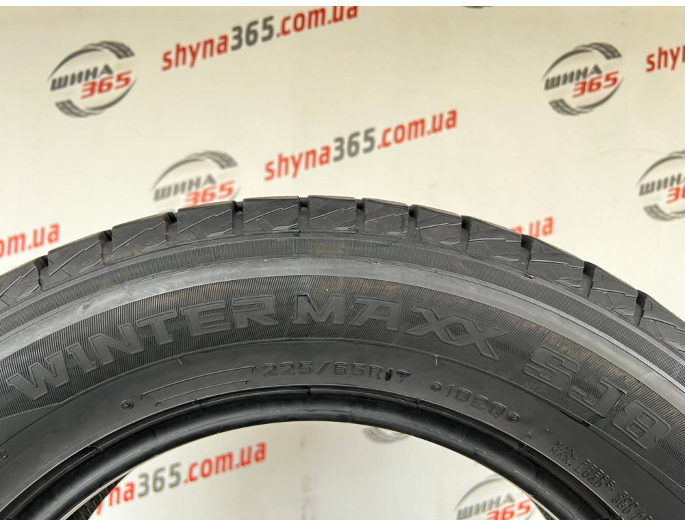 225/65 R17 DUNLOP WINTER MAXX SJ8 8mm