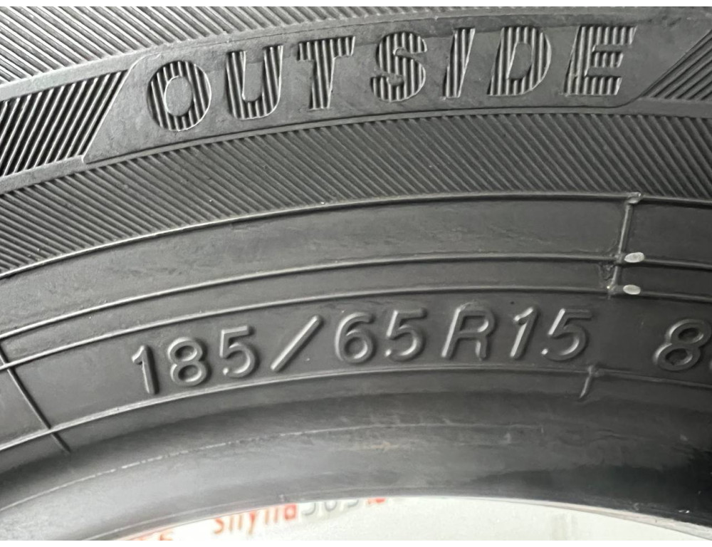 185/65 R15 YOKOHAMA ICE GUARD IG50 PLUS 7mm