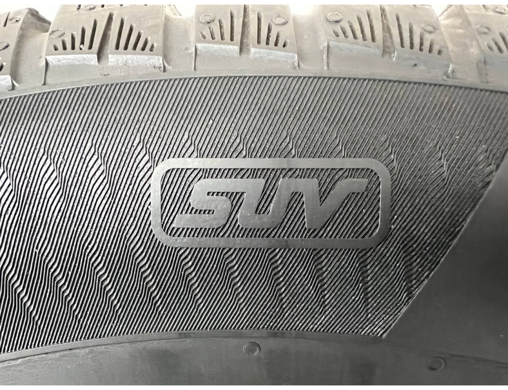 215/65 R16 CONTINENTAL CONTIVIKINGCONTACT 6 SUV 6mm