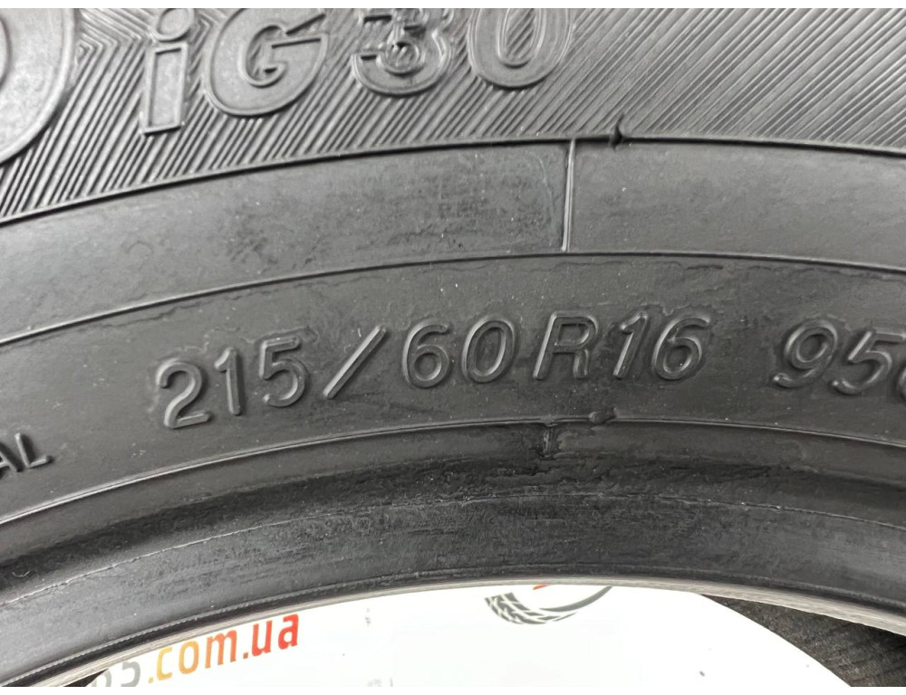 215/60 R16 YOKOHAMA ICE GUARD IG30 8mm