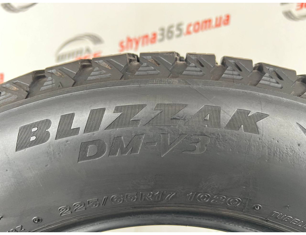 225/65 R17 BRIDGESTONE BLIZZAK DM-V3 7mm