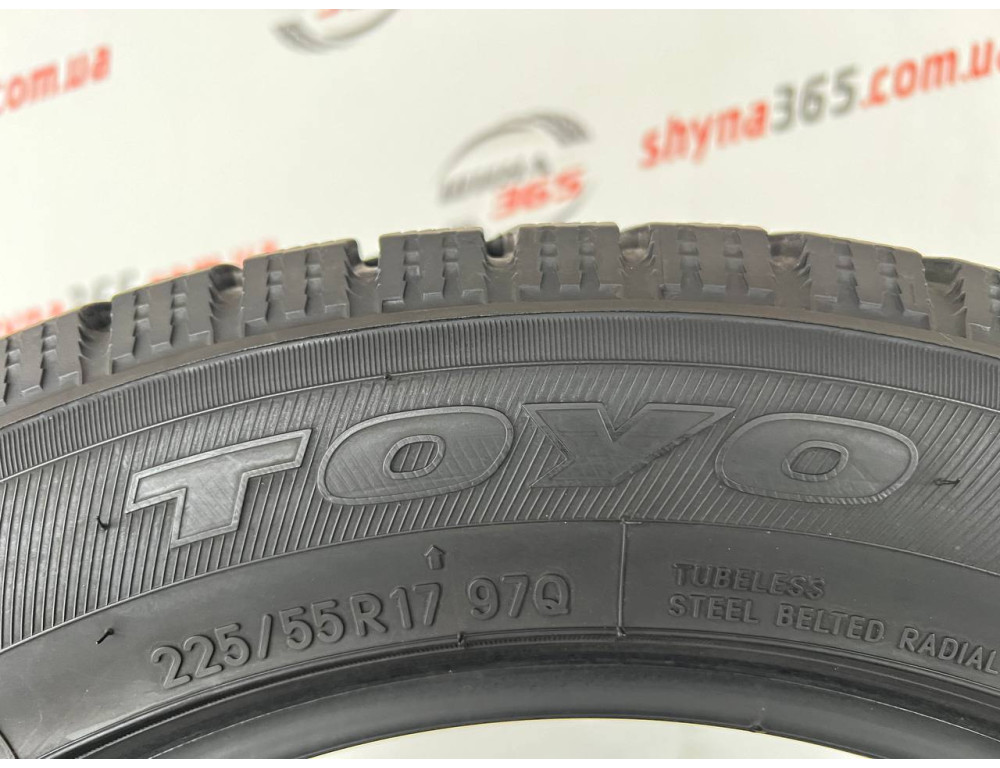 225/55 R17 TOYO OBSERVE GARIT GIZ 8mm