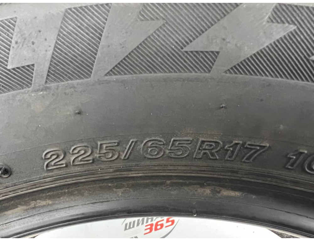 225/65 R17 BRIDGESTONE BLIZZAK DM-V2 9mm