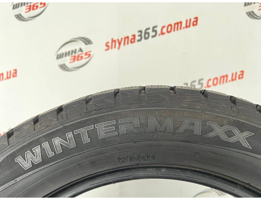 225/55 R17 DUNLOP WINTER MAXX WM01 7mm