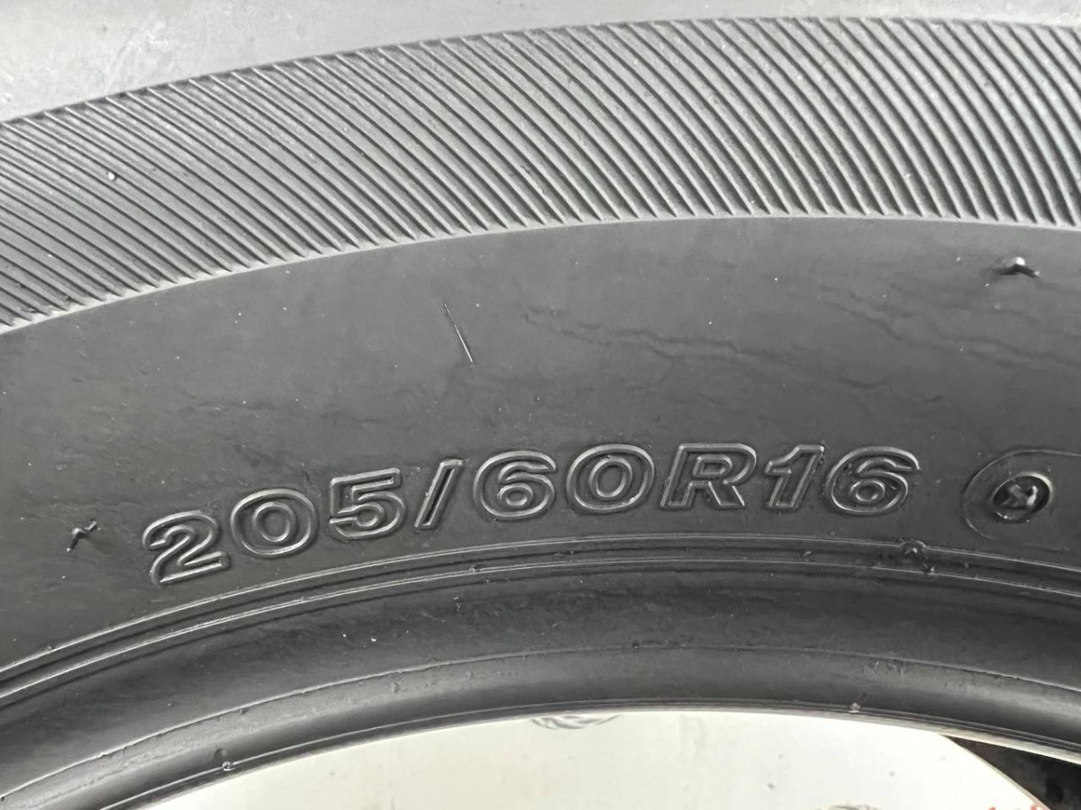 205/60 R16 BRIDGESTONE BLIZZAK VRX 8mm