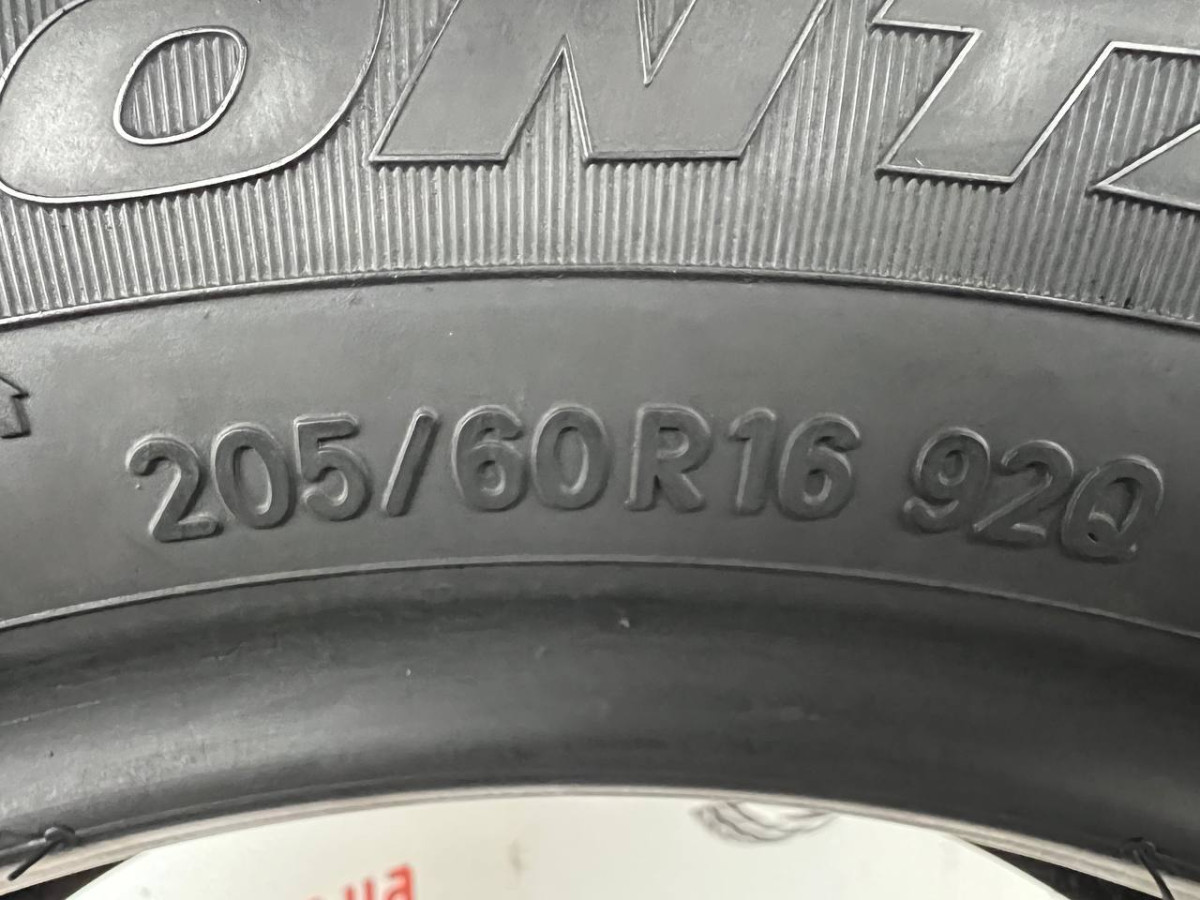 205/60 R16 TOYO ICE FRONTAGE 8mm