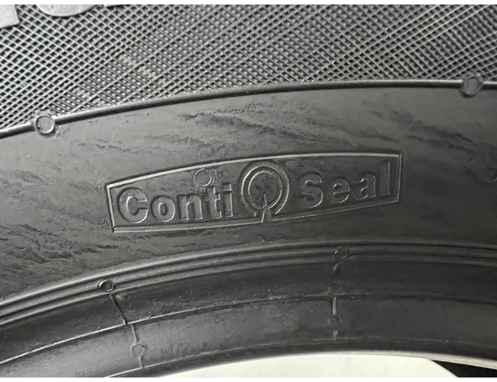215/60 R16 CONTINENTAL CONTIWINTERCONTACT TS830P CONTISEAL 7mm