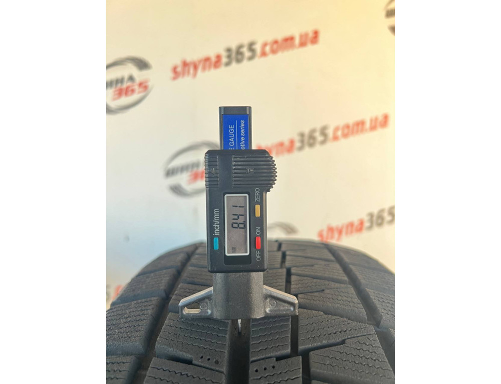 215/55 R17 BRIDGESTONE BLIZZAK REVO GZ 8mm