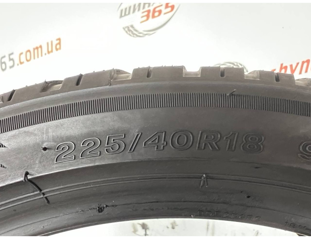 225/40 R18 BRIDGESTONE BLIZZAK LM005 4mm