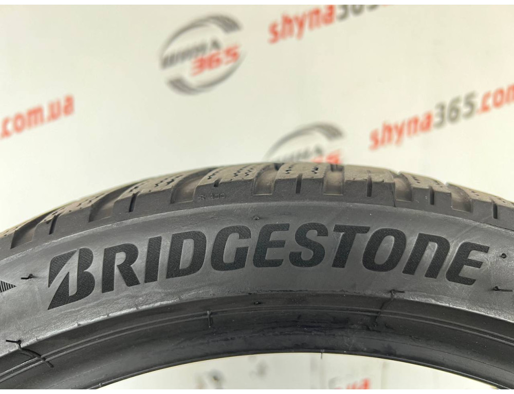225/40 R18 BRIDGESTONE BLIZZAK LM005 4mm