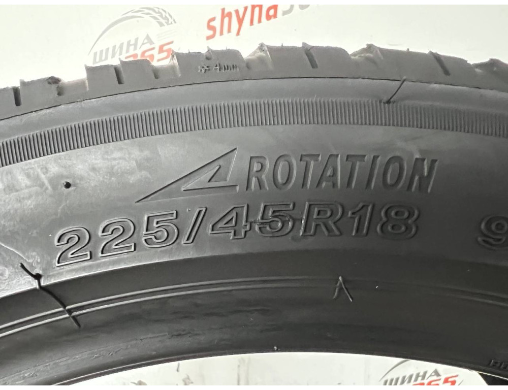 225/45 R18 BRIDGESTONE BLIZZAK LM005 5mm