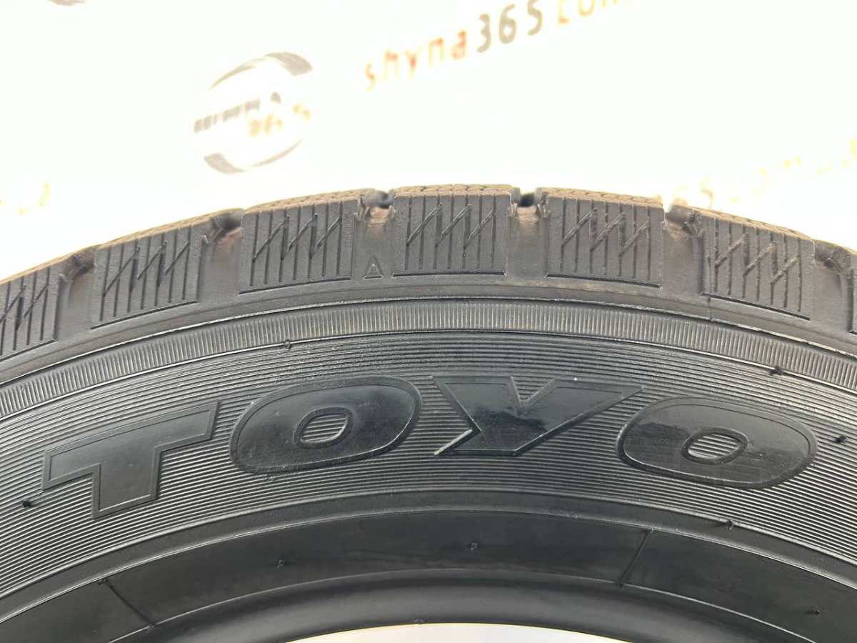 215/60 R16 TOYO WINTER TRANPATH TX 8mm