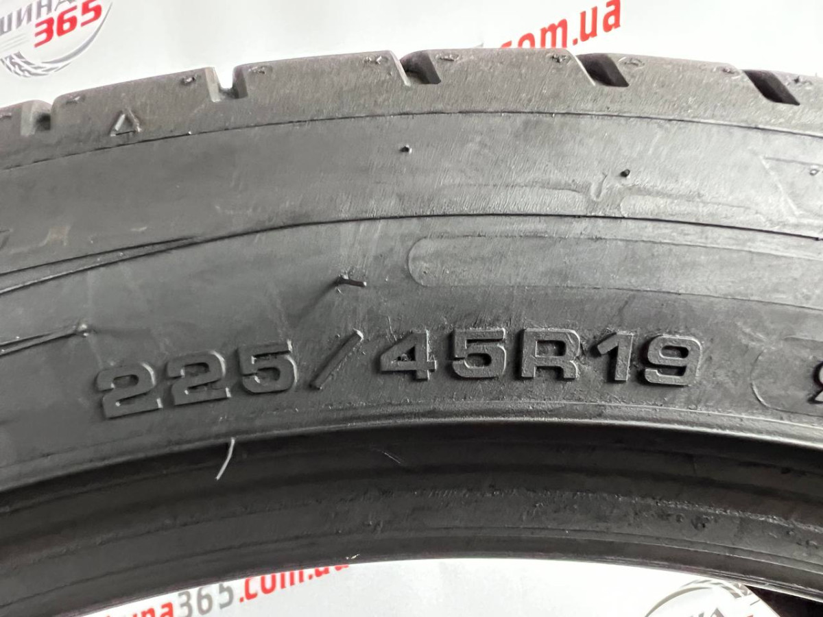 225/45 R19 DUNLOP SPORT MAXX RT2 RUN FLAT 6mm