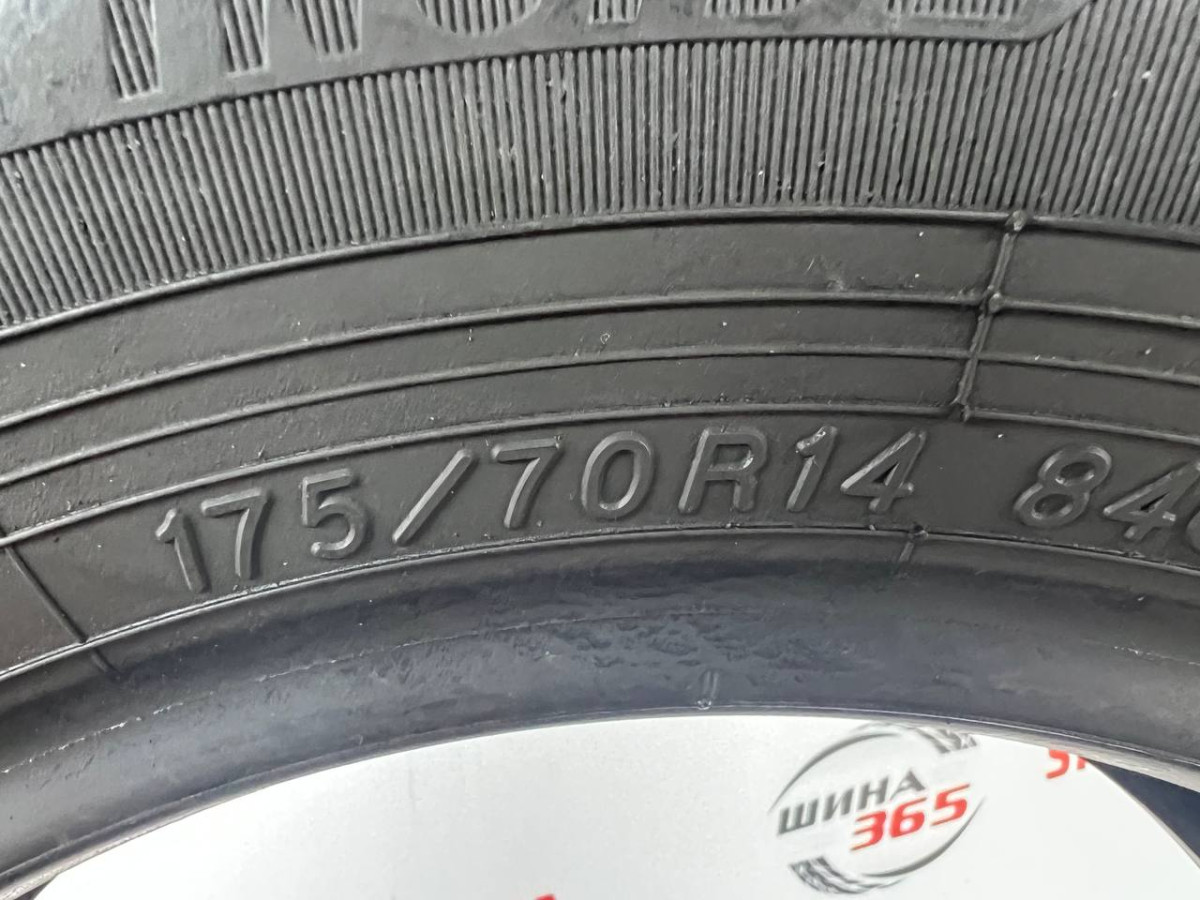 175/70 R14 YOKOHAMA ICE GUARD IG50 PLUS 7mm