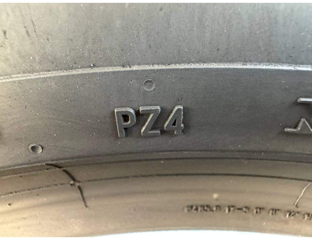 235/50 R19 PIRELLI PZERO PZ4 PNCS 6mm