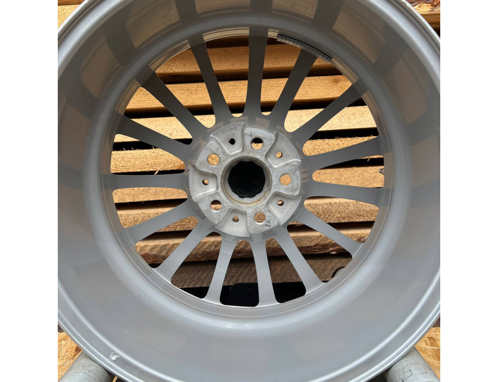 ДИСКИ БУ BMW 6861224 R18 8J PCD 5X112 ET30 DIA66.6 S