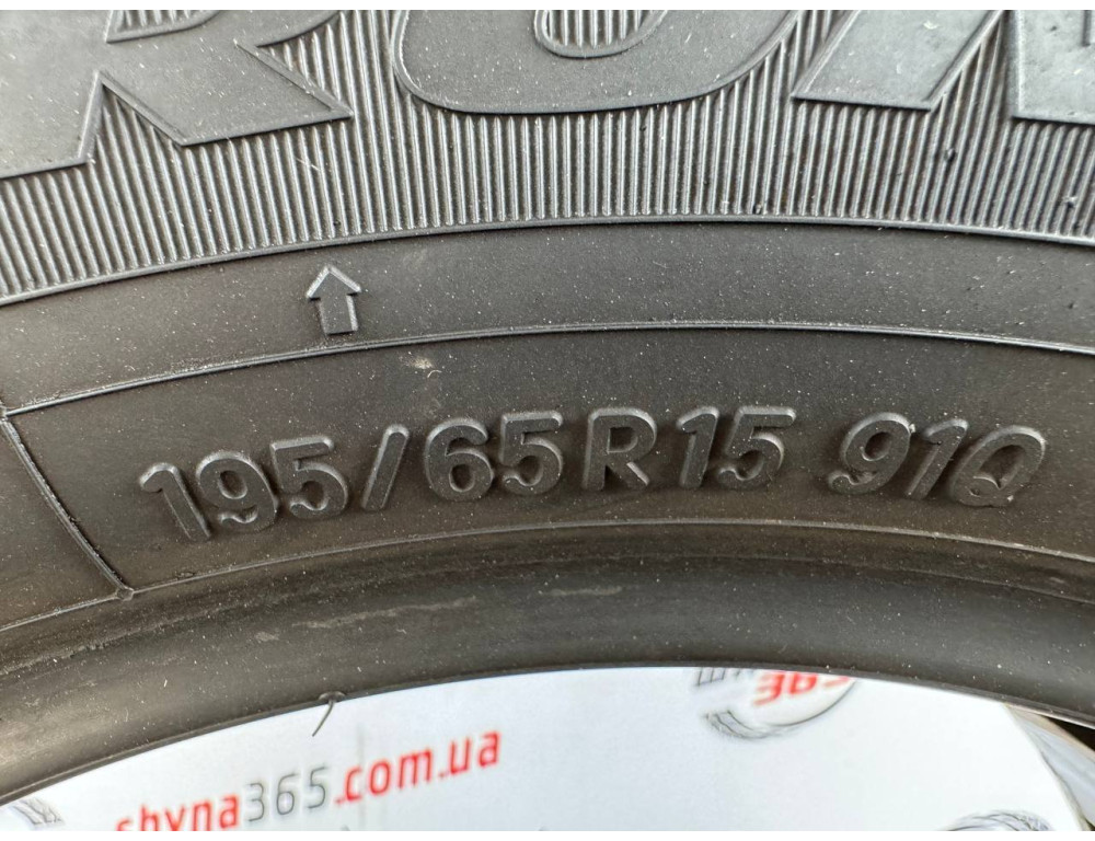 195/65 R15 TOYO ICE FRONTAGE 8mm