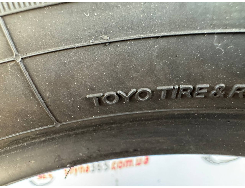 195/65 R15 TOYO ICE FRONTAGE 8mm