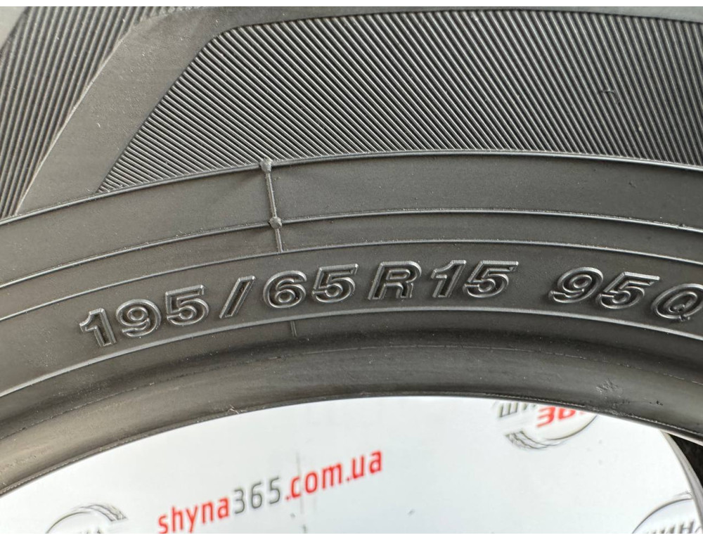 195/65 R15 YOKOHAMA ICE GUARD IG60 6mm