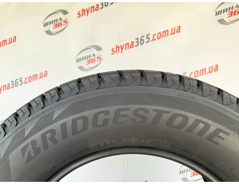 215/70 R16 BRIDGESTONE BLIZZAK DM-V2 9mm